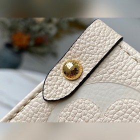 LV Артикул： M45717 Ванильный желтый  Летняя серия By the pool Э