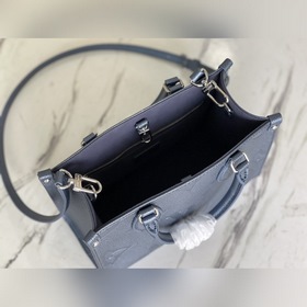 LV Артикул： M58956 Маленькая сумка Изготовлена из кожи с тиснен