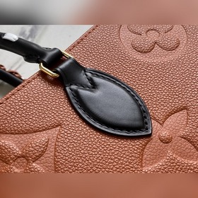 LV Артикул： M45595 Сумка ONTHEGO среднего размера с леопардовым 