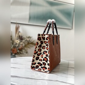 LV Артикул： M45595 Сумка ONTHEGO среднего размера с леопардовым 