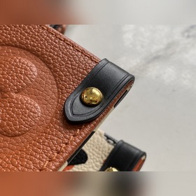 LV Артикул： M45595 Сумка ONTHEGO среднего размера с леопардовым 