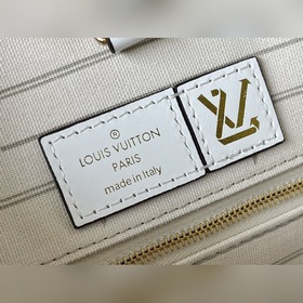 LV Артикул： M20815 Белая сумка OnTheGo Изготовлена из вышитого ж
