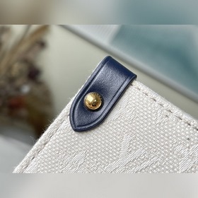 LV Артикул： M20815 Синяя сумка OnTheGo Материал： вышивка, ткань 