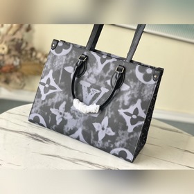 LV Артикул： M44586 Черный с цветочным узором, средний размер Сум