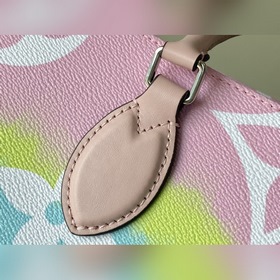 LV Артикул： M45118 Розовый, маленький Сумка-тоут В соответствии