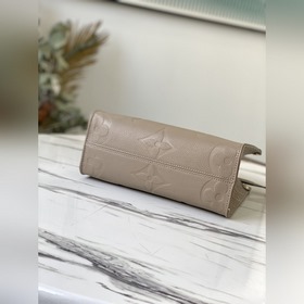 LV Артикул： M45660 Абрикосовый Onthego mini Tote Вдохновленная к