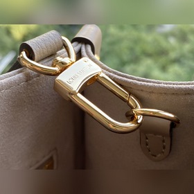 LV Артикул： M45660 Абрикосовый Onthego mini Tote Вдохновленная к