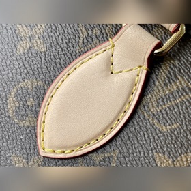 LV Артикул： M45848 Классическая сумка Sac Plat среднего размера 