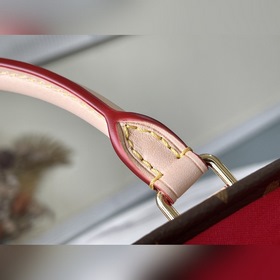 LV Артикул： M45848 Классическая сумка Sac Plat среднего размера 