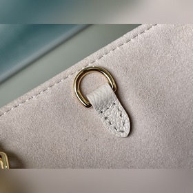 LV Артикул： M46060 Сумка из кожи быка Классический узор был нане
