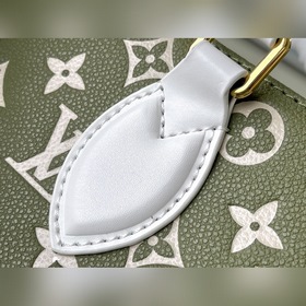 LV Артикул： M46060 Материал： кожа быка Классический узор был на