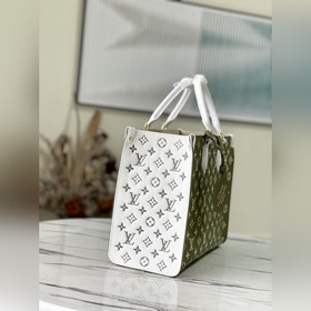 LV Артикул： M46060 Материал： кожа быка Классический узор был на