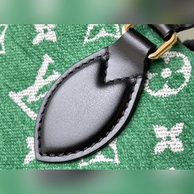 LV Артикул： M46216  OnTheGo Маленькая сумка Изготовлена из жакк