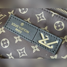 LV Артикул： M59005 Военный зеленый  OnTheGO Большая сумка Изгот