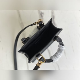 LV Артикул： M80449 Черный Petit Sac Plat Сумка с нежным градиен