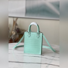 LV Артикул： M90564 Светло-зеленый чехол для нот с крокодиловым у