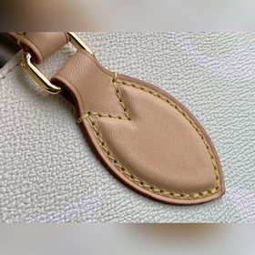 LV Артикул： M57639 Синяя сумка OnTheGo большого размера Сумка из