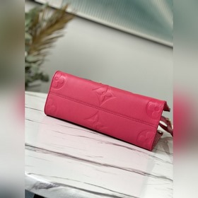 LV Артикул： M45661 Мини-сумка OnTheGo Tote в розовом цвете Мотив
