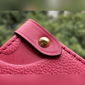 LV Артикул： M45661 Мини-сумка OnTheGo Tote в розовом цвете Мотив
