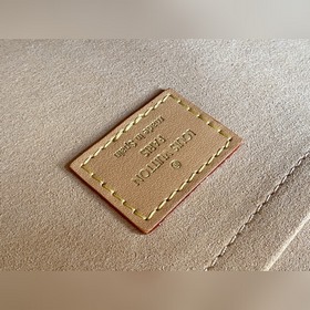 LV Модель： M57396 Nicolas Ghesquière Средняя сумка Onthego Новы