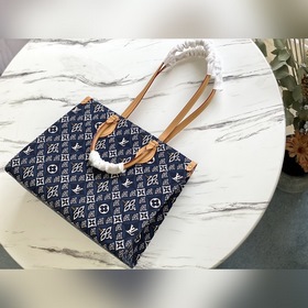 LV Модель： M57396 Nicolas Ghesquière Средняя сумка Onthego Новы