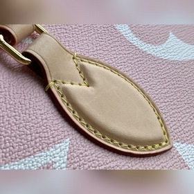 LV Артикул： M57641 Светло-розовая сумка OnTheGo большого размера