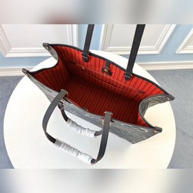 LV Модель M44576 Сумка ONTHEGO из кожи темно-синего цвета Эта су