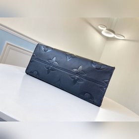 LV Модель M44576 Сумка ONTHEGO из кожи темно-синего цвета Эта су