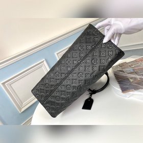 LV Модель M44925 Черная сумка ONTHEGO с тиснением Для работы, по