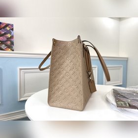 LV Модель M44933 Светло-коричневая сумка ONTHEGO с тиснением Для