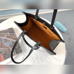 LV Модель M45040 Черная кожаная сумка ONTHEGO Для работы, покупо