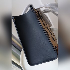 LV Артикул： 57723 Сумка среднего размера OnTheGo Вышитый узор Mon