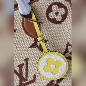 LV Артикул： 57723 Сумка среднего размера OnTheGo Сумка среднего