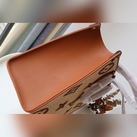 LV Артикул： 57723 Сумка среднего размера OnTheGo Сумка среднего