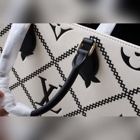 LV Артикул： M46016 Серия сумок для мам Средняя сумка M46015 460