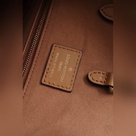 LV Артикул： M46016 Серия сумок для мам Средняя сумка M46015 460
