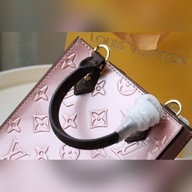 LV Модель： M90564/M69442 Лакированная кожа Сумка PETIT SAC PLAT 