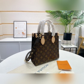 LV Модель： M45847 Маленькая сумка PETITSACPLAT Mini Tote Любители