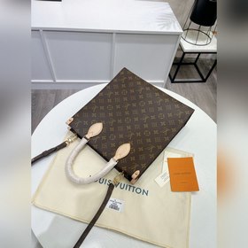 LV Модель： M45848 Большая сумка SAC PIAT  Эта классическая сумка