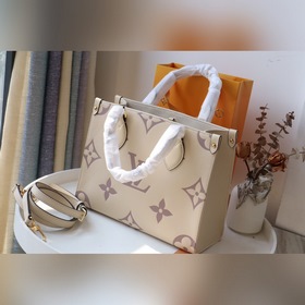 LV Артикул： M45660 Средняя сумка OnTheGo Мотив Monogram сначала