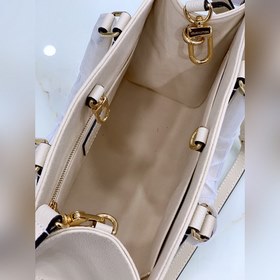 LV Артикул： M45654 Белый Onthego Маленькая сумка Tote Вдохновленн