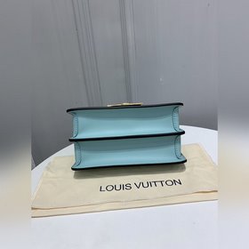 LV Модель M55837 M55836 Маленькая сумка Dauphine В начале весны 2