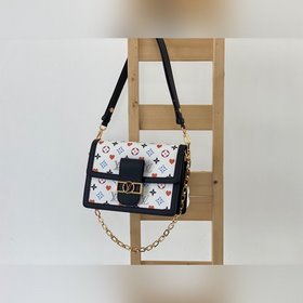 LV Средняя сумка Dauphine Артикул： M57463 Средняя сумка Dauphin