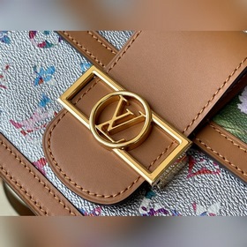 Средняя сумка LV Артикул： M21266 Эта сумка среднего размера изг