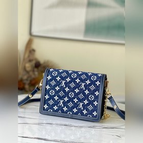 LV Средняя сумка Dauphine Артикул： M59631 Джинсовый синий Эта с