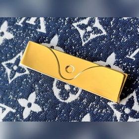 LV Dauphine Маленькая сумка Артикул： M59716 Эта модель Dauphine