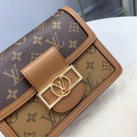 LV mini Дафни почтовая сумка, модель M44580 Первое впечатление от