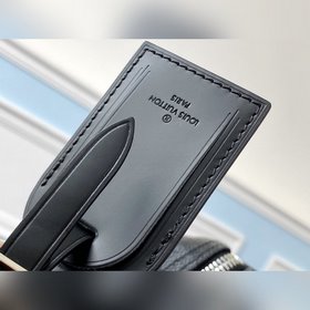 LV P00761 Эта классическая сумка Keepall 45 изготовлена из ткани 