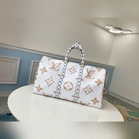 LV модель M44590 придает свежий и энергичный вид классической сум