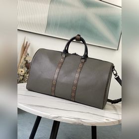 LV Артикул： M30483 Вирджил Абло привнесовременный дух в классич
